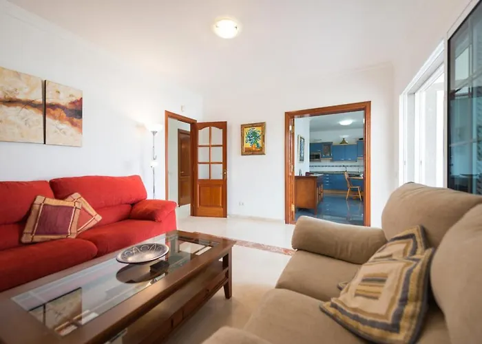 Cosmos Con Gran Piscina Y Jardin Privado Villa *